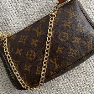 Louis Vuitton Monogram Shoulder Bag with Gold Chain